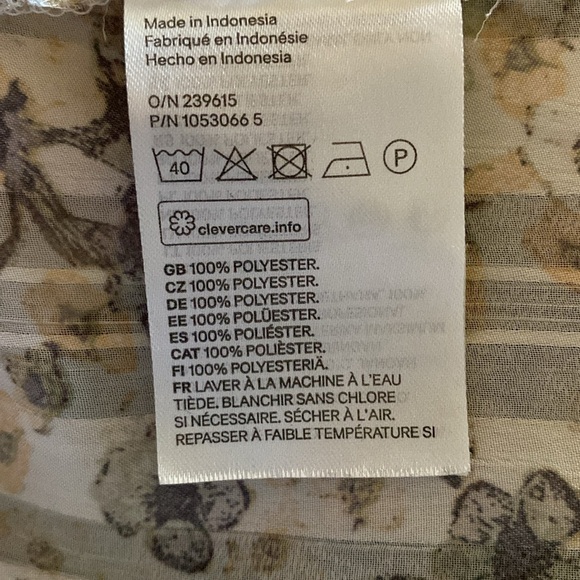 H&M floral semi sheer long raglan sleeve smocked cuff ruffle tie collar size M - Picture 10 of 15